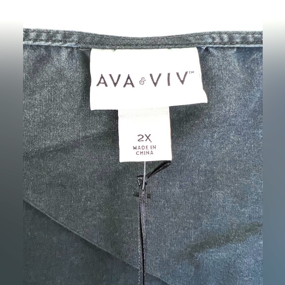 Ava&Viv Washed Out Black, Plus Size Womans Blouse Top NWT - Picture 6 of 6